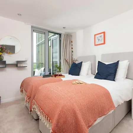 Penthouse 53 Zinc Sleeps 6, Newquay
